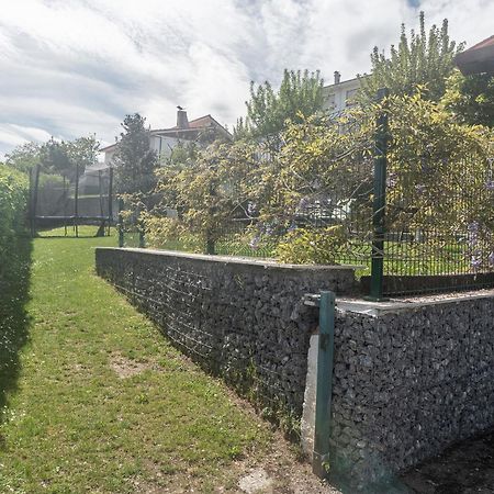 Apartamentos Turisticos La Flor Muros de Nalón Dış mekan fotoğraf