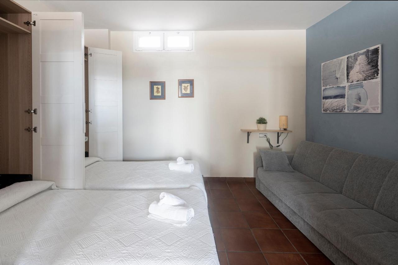 Apartamentos Turisticos La Flor Muros de Nalón Dış mekan fotoğraf
