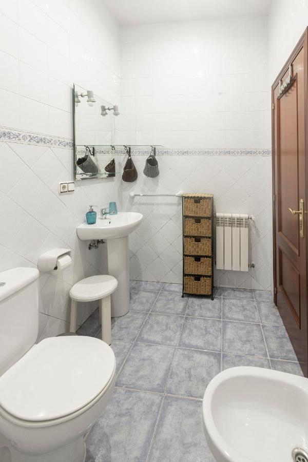 Apartamentos Turisticos La Flor Muros de Nalón Dış mekan fotoğraf