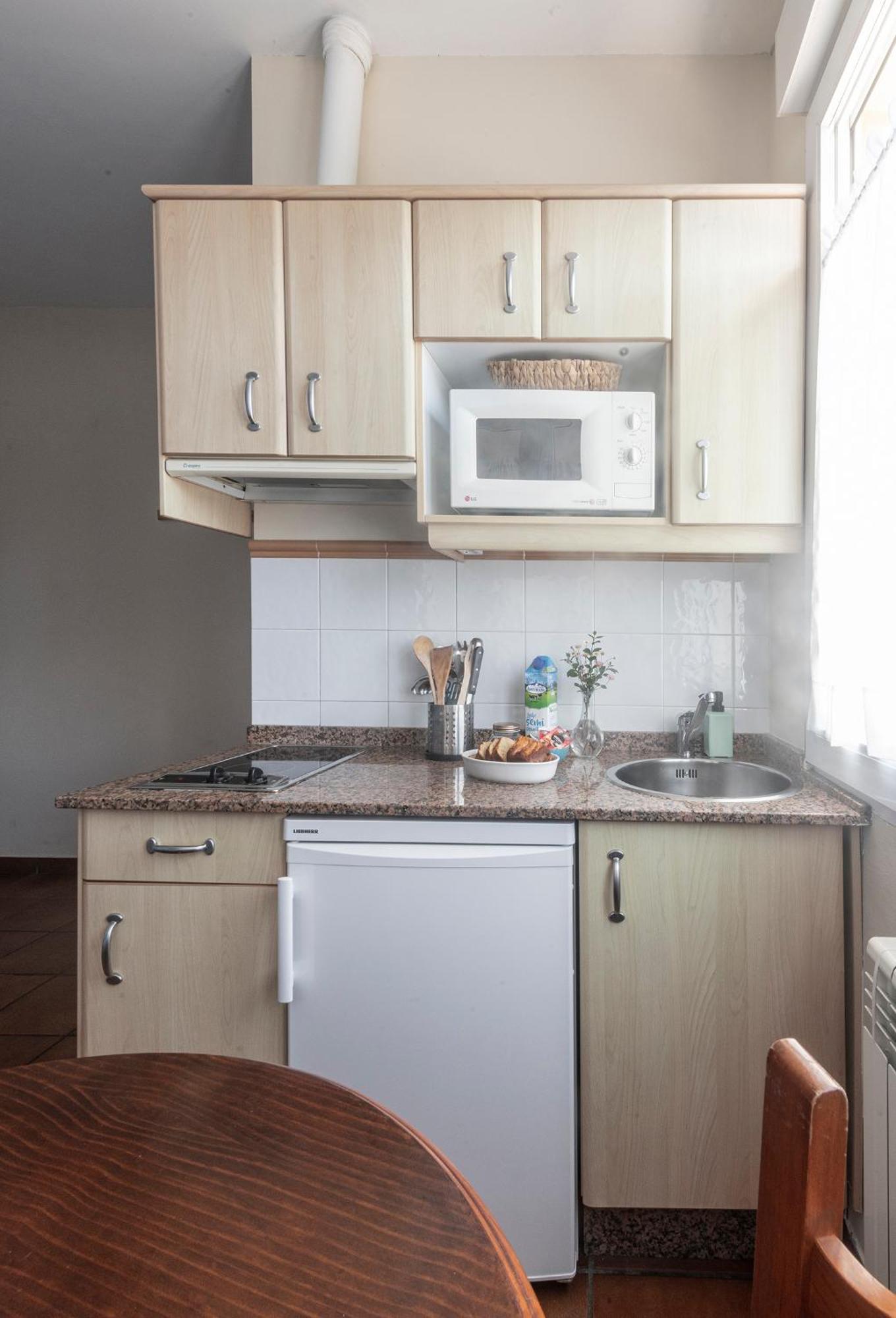 Apartamentos Turisticos La Flor Muros de Nalón Dış mekan fotoğraf